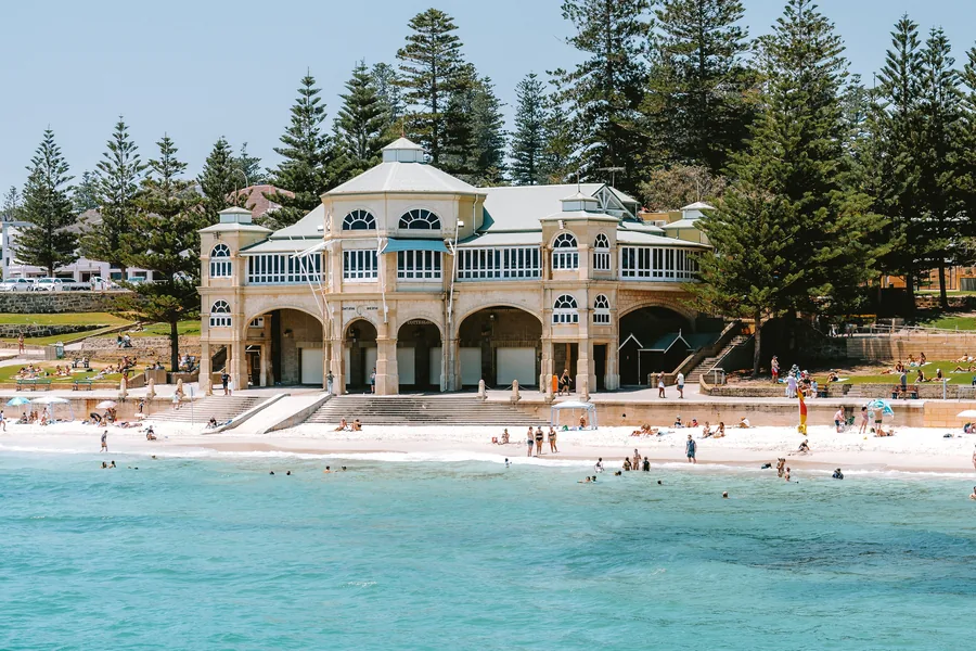 The Indiana Tea House and Cottesloe Beach, Perth, on a sunny day
